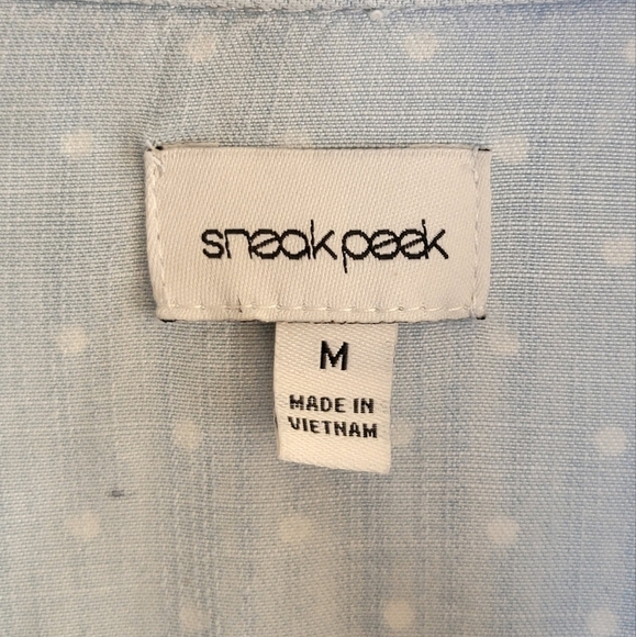 Sneak Peek | Chambray White Polka Dot Button Front Shirt Size Medium - Picture 4 of 4